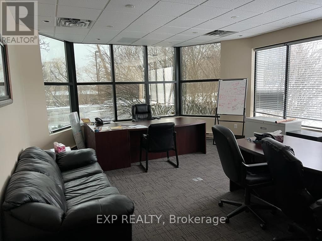 104 - 275 RENFREW DRIVE Image 10