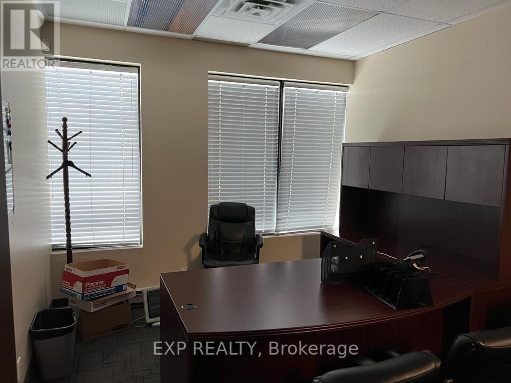 104 - 275 RENFREW DRIVE Image 7