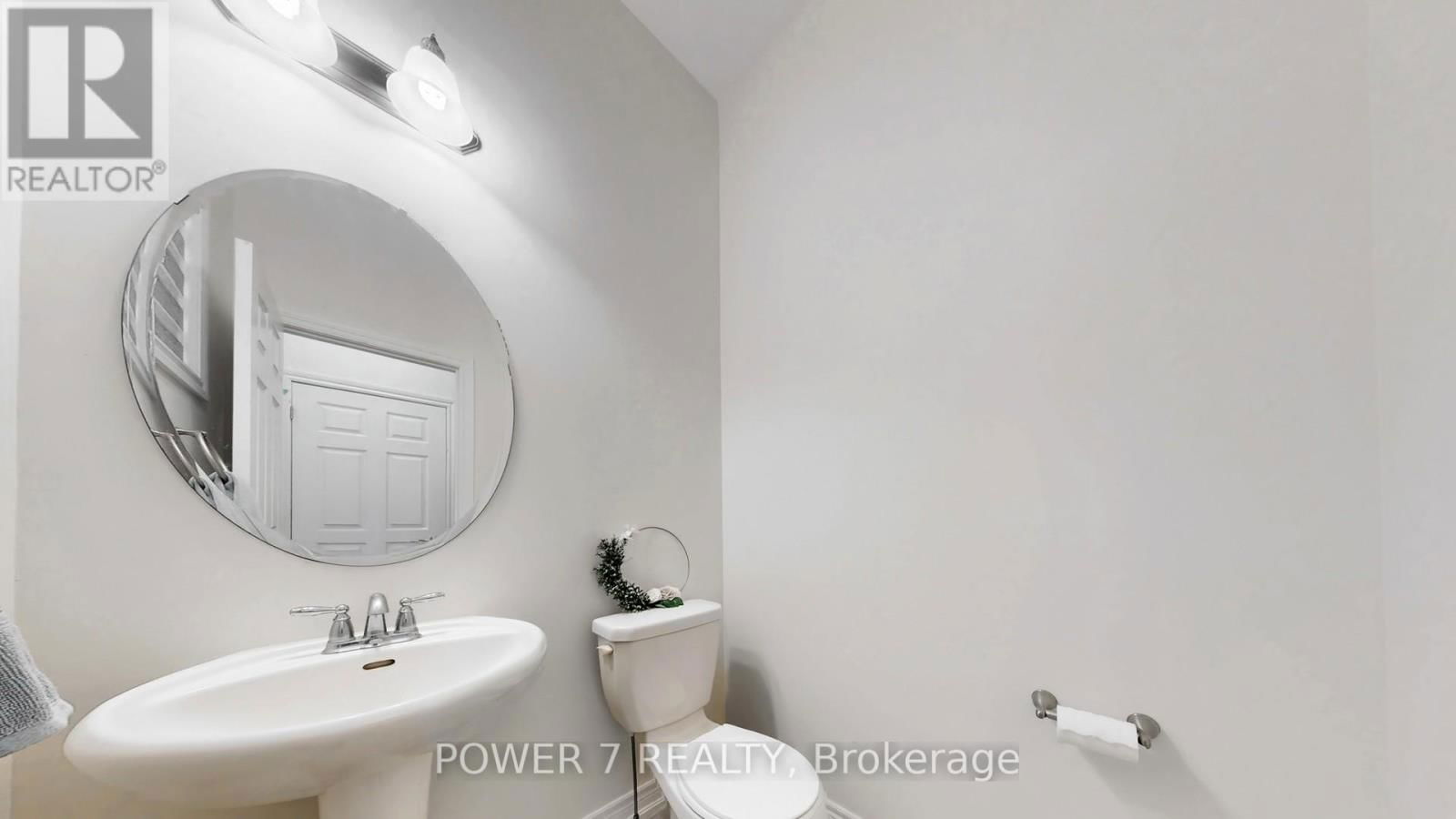 381 CHOUINARD WAY Image 18