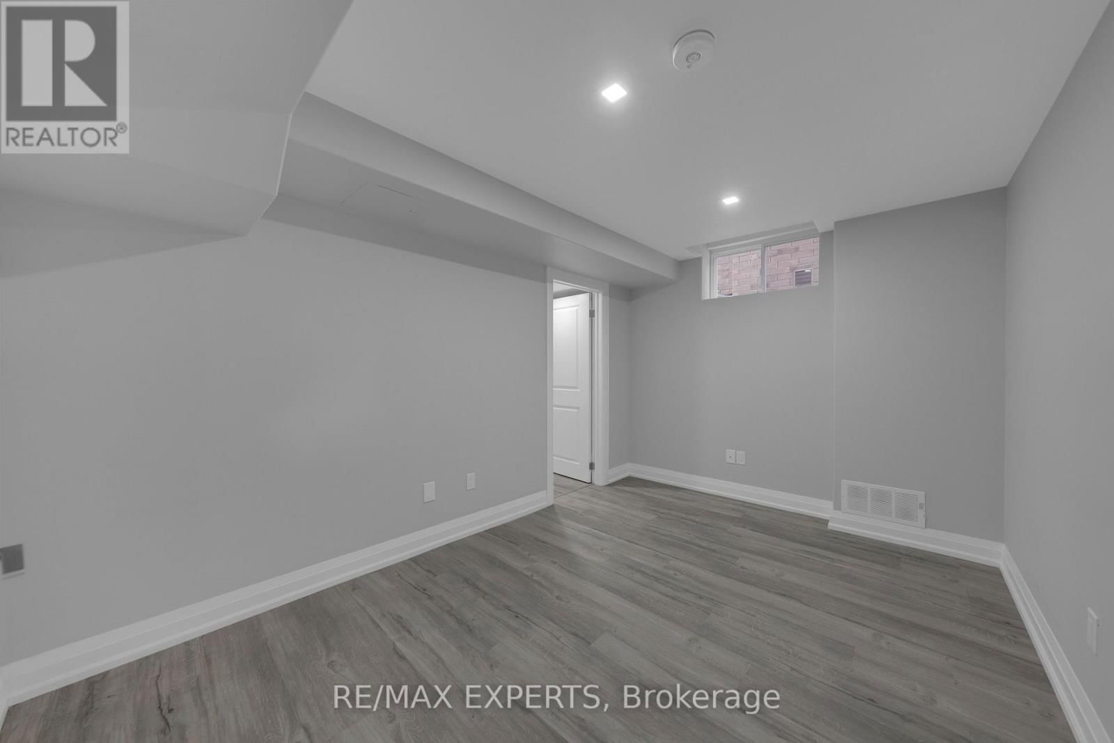 Lower - 60 JENKINS AVENUE Image 12
