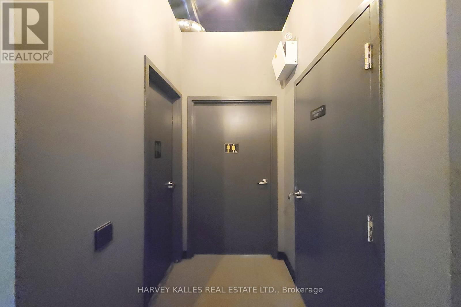 25 - 8099 WESTON ROAD Image 13