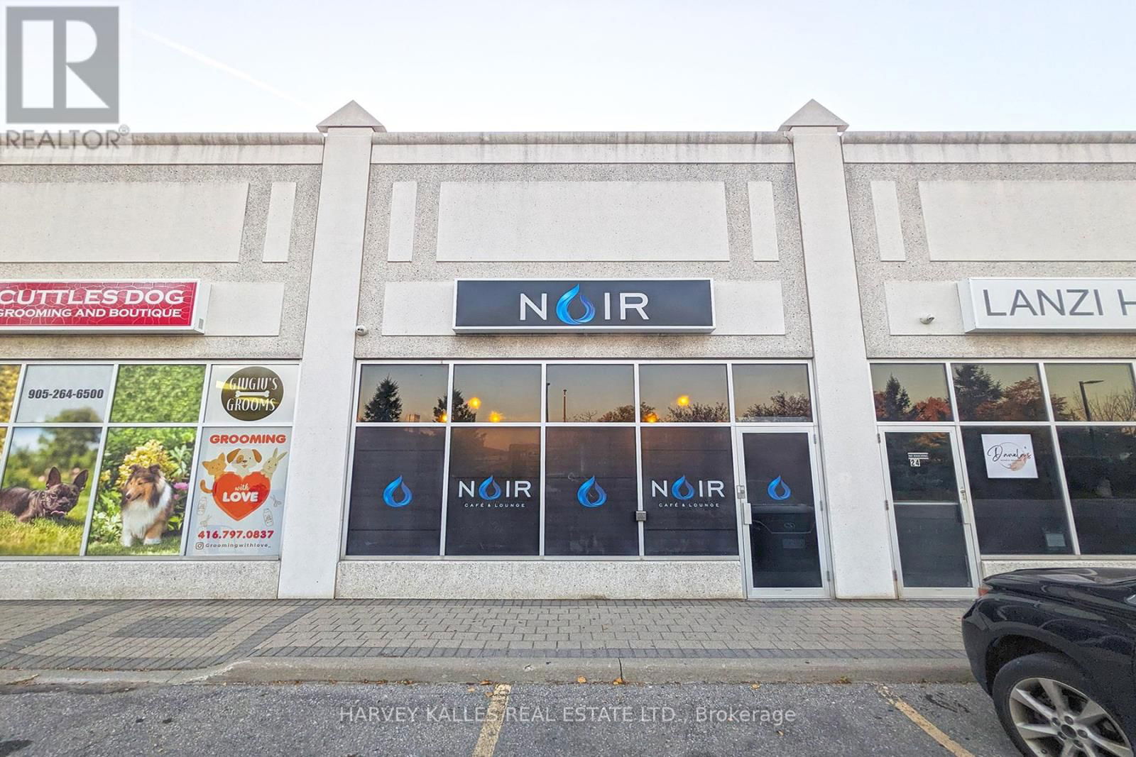 25 - 8099 WESTON ROAD Image 2