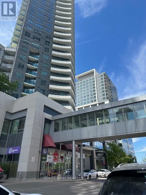 802 - 7171 YONGE STREET Image 7