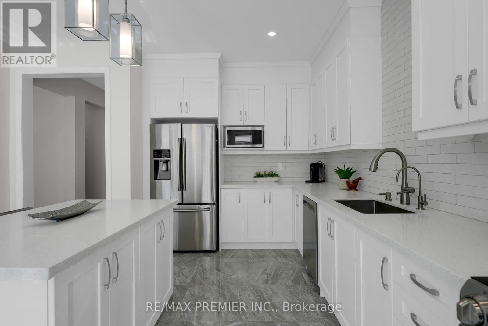 297 INVERNESS WAY Image 13