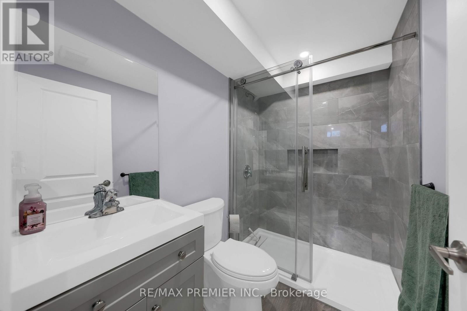 297 INVERNESS WAY Image 42