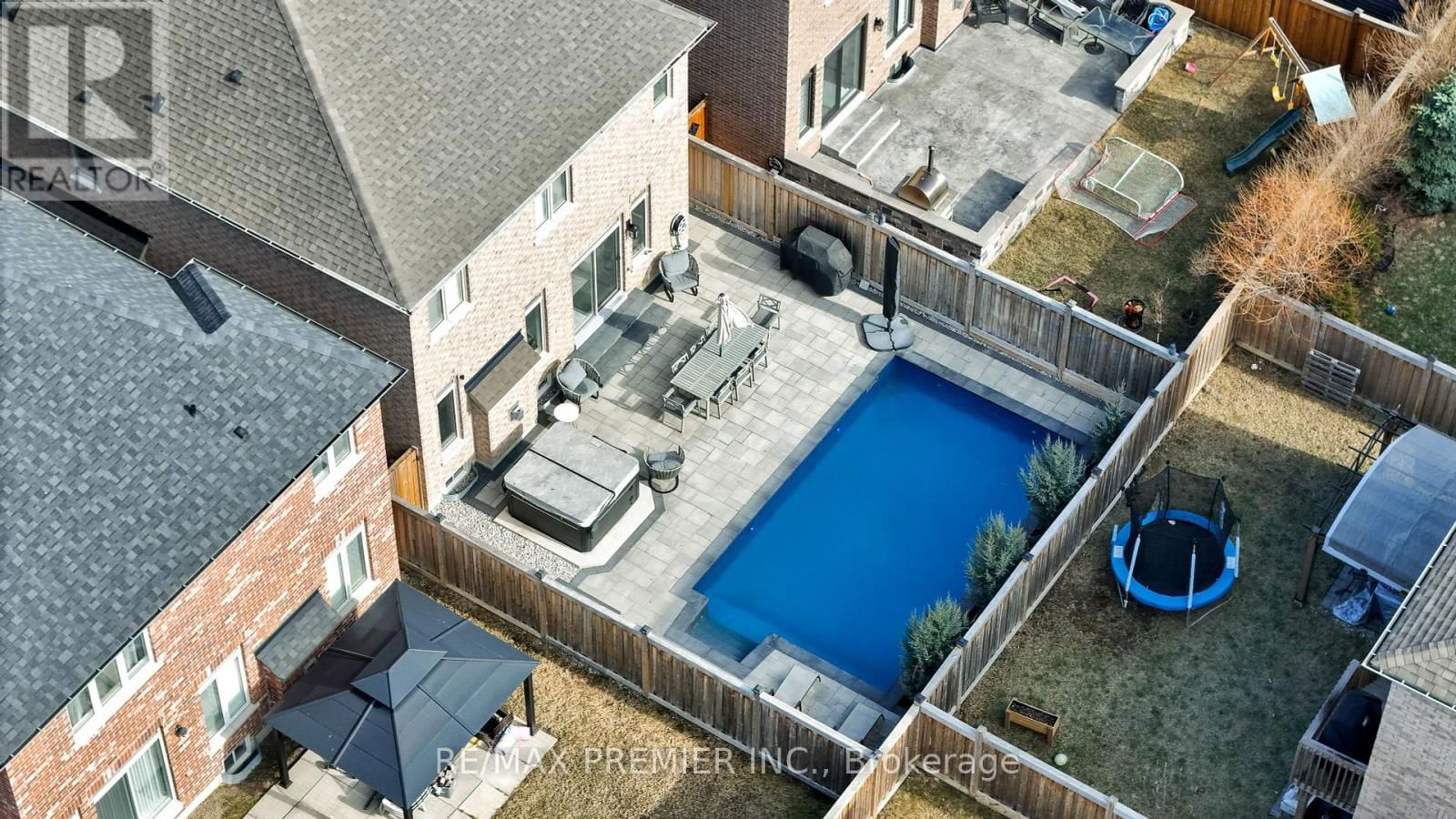 297 INVERNESS WAY Image 45