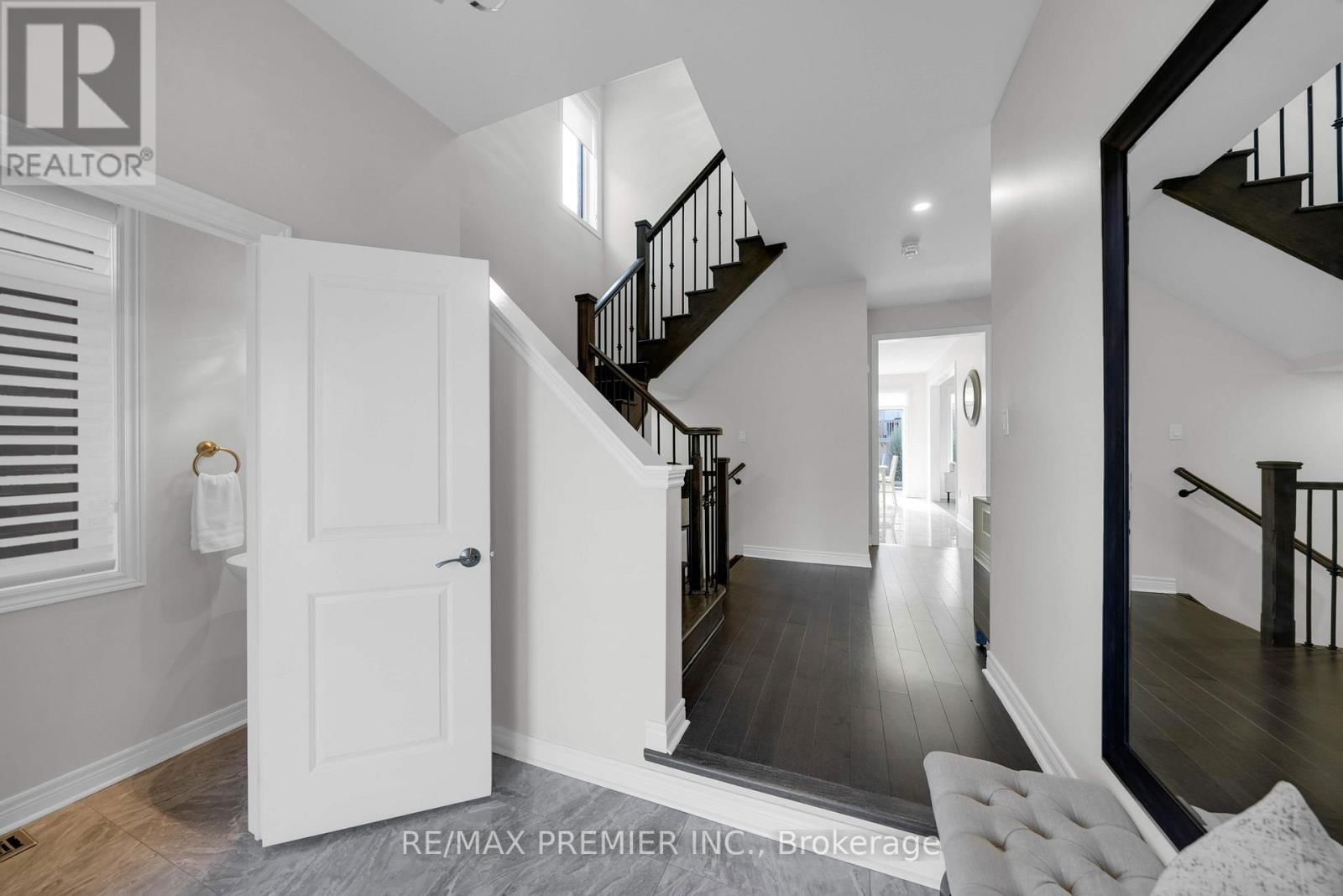297 INVERNESS WAY Image 5