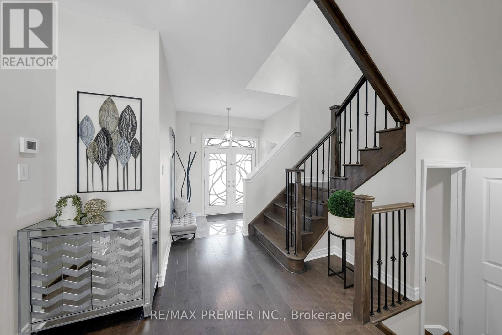 297 INVERNESS WAY Image 7