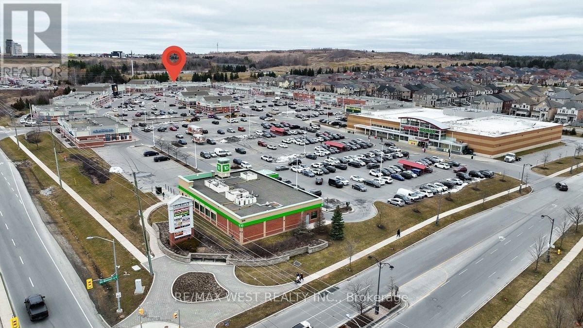 E06 Rm4 - 1480 MAJOR MACKENZIE DR W DRIVE Image 9