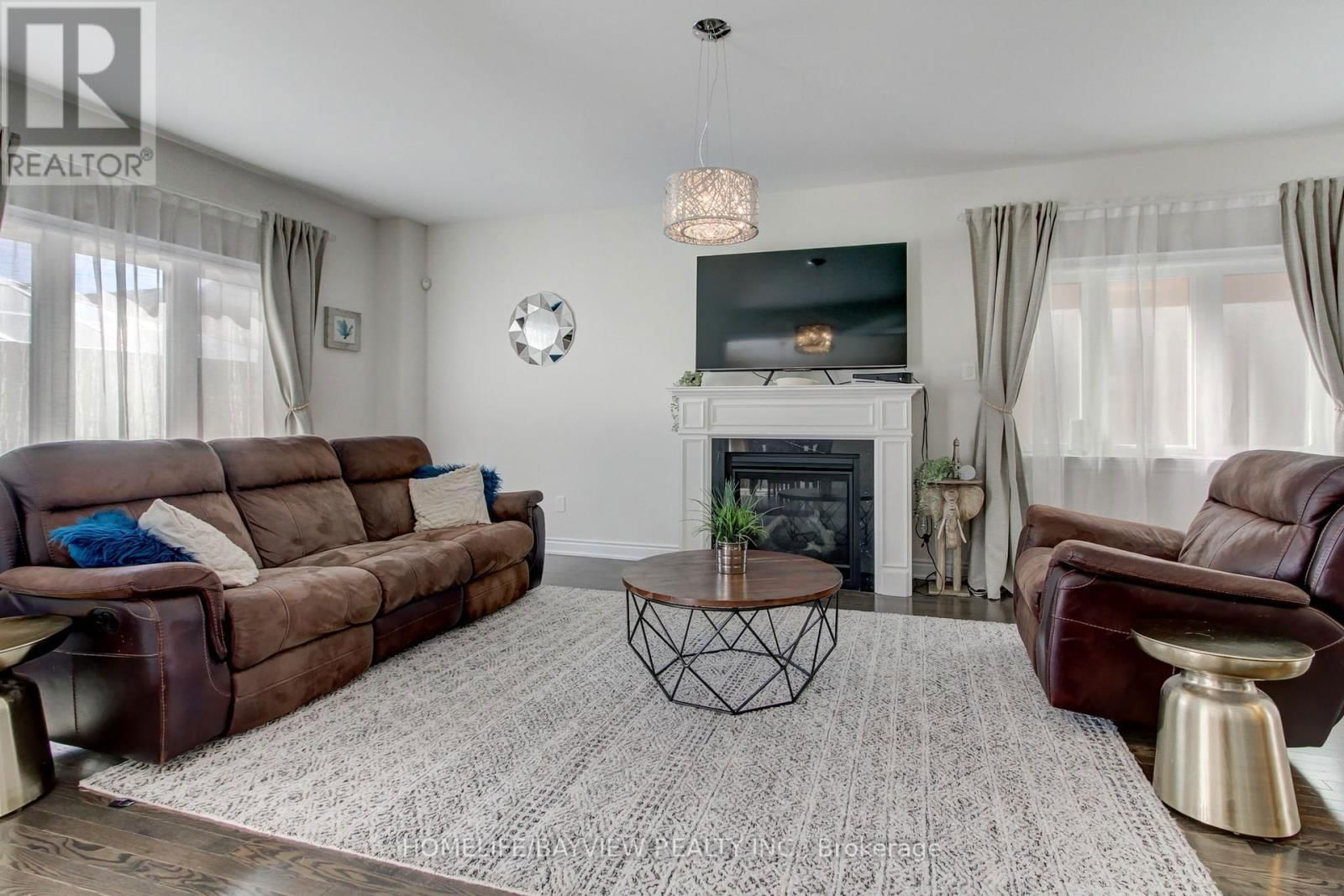 17 MILBY CRESCENT Image 13