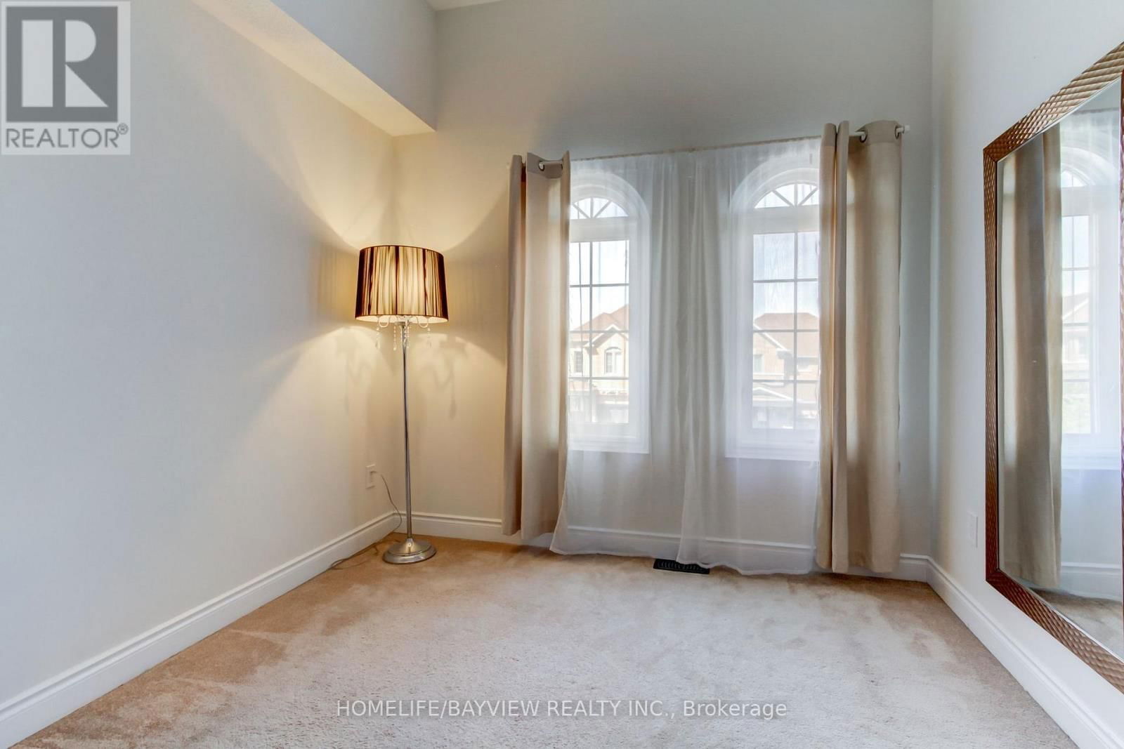 17 MILBY CRESCENT Image 32