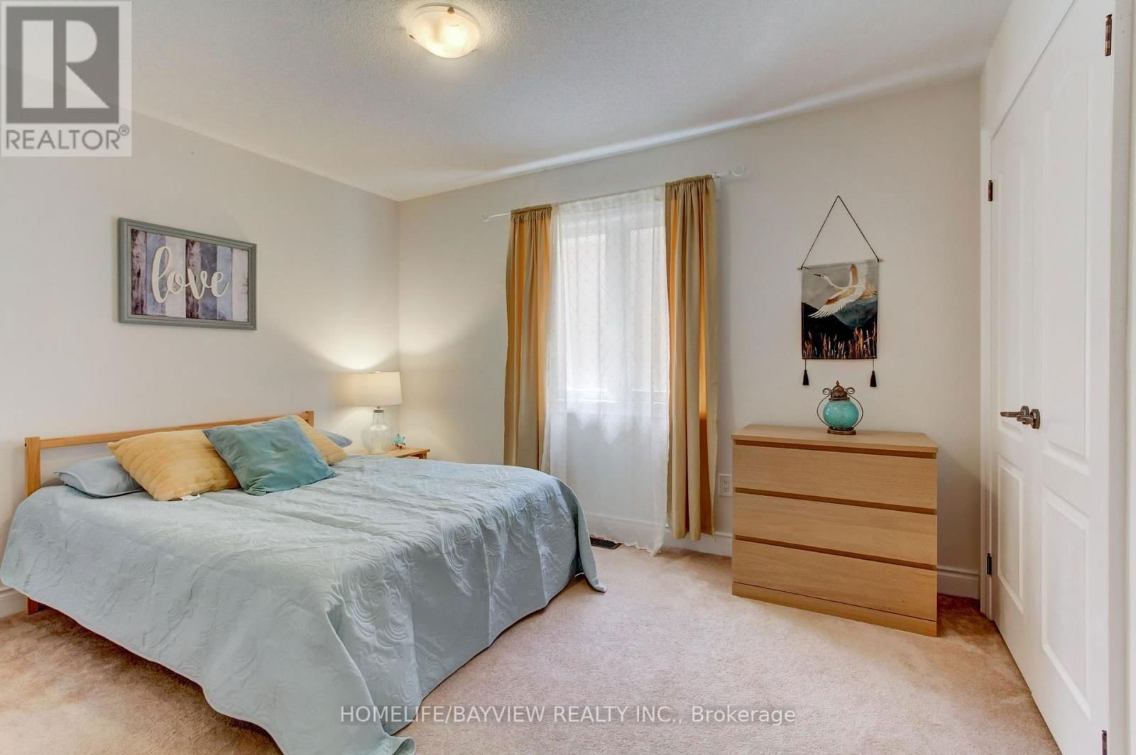 17 MILBY CRESCENT Image 36