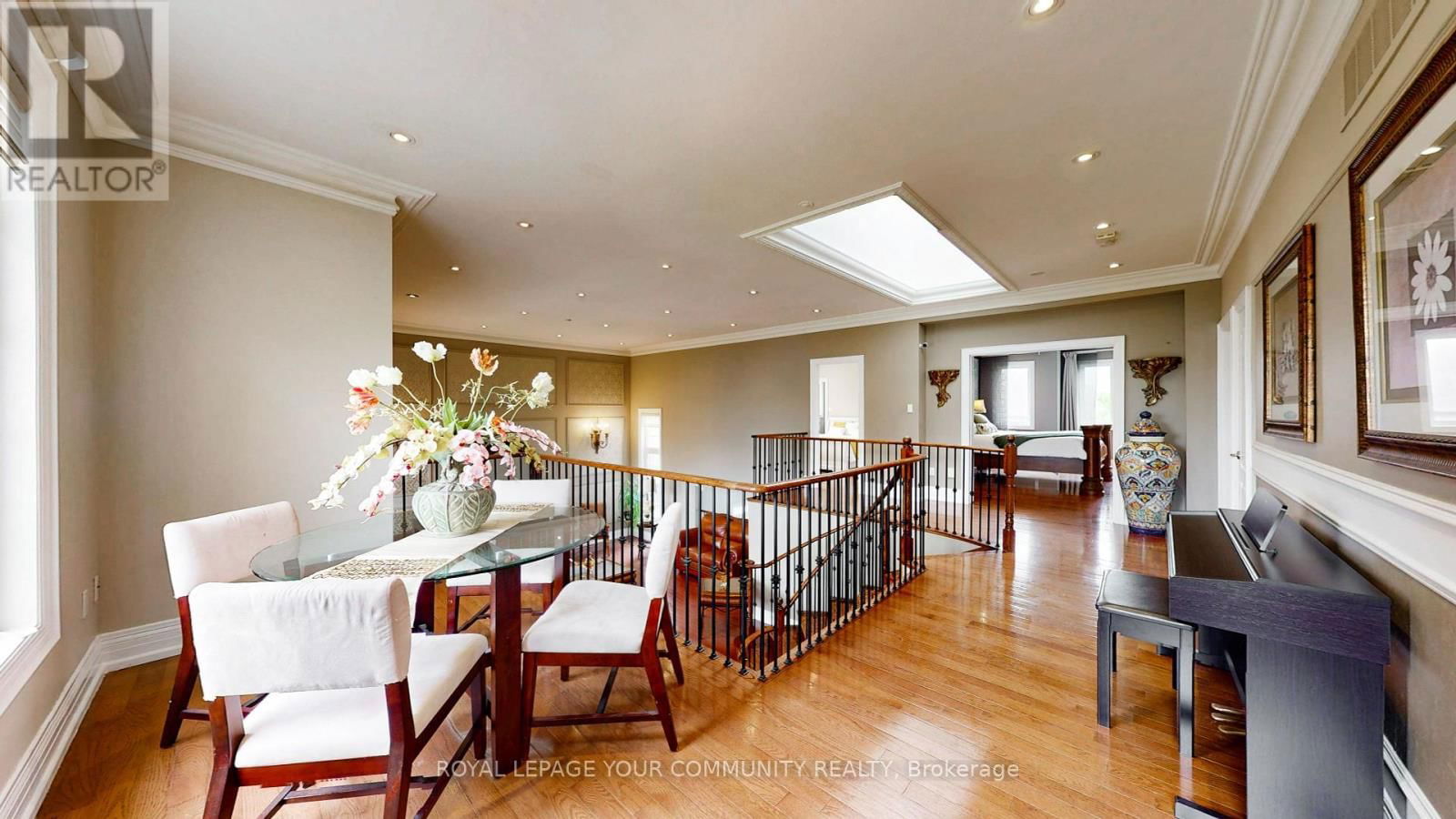 10 GANNETT DRIVE Image 29