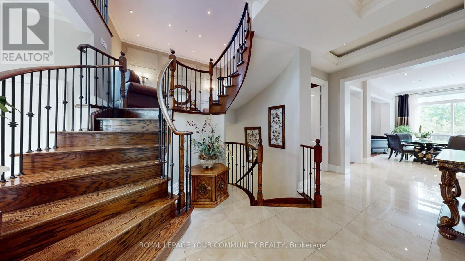 10 GANNETT DRIVE Image 5
