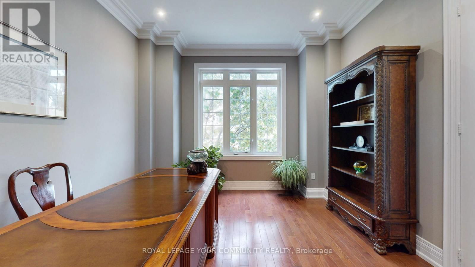 10 GANNETT DRIVE Image 6