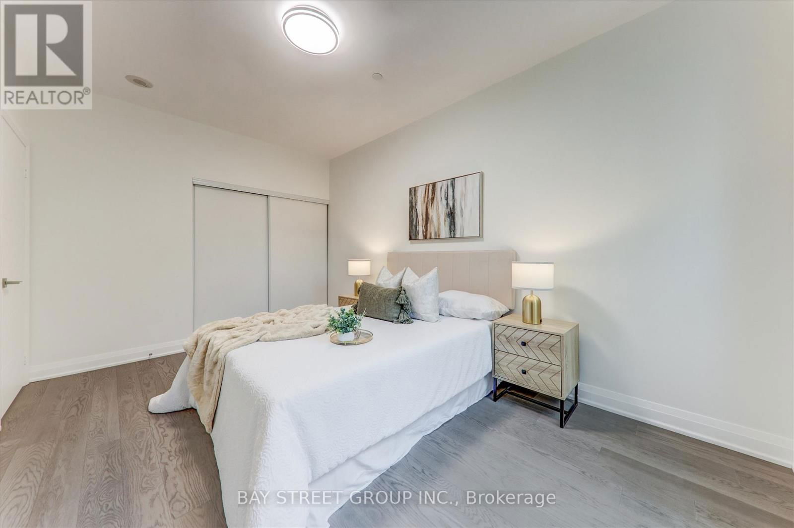 #116 - 28 UPTOWN DRIVE Image 20