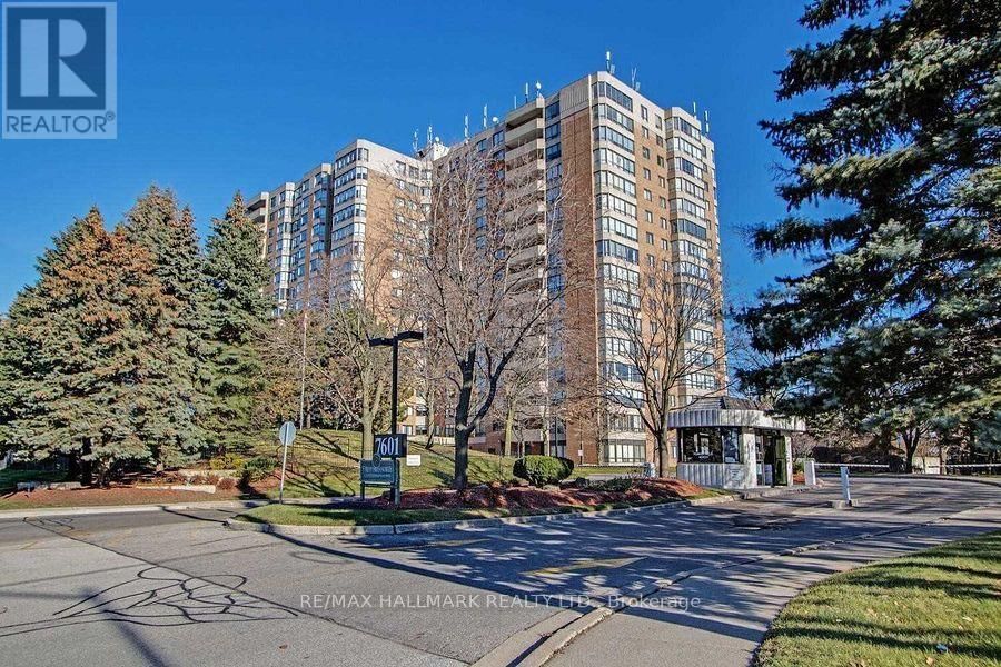 912 - 7601 BATHURST STREET Image 1