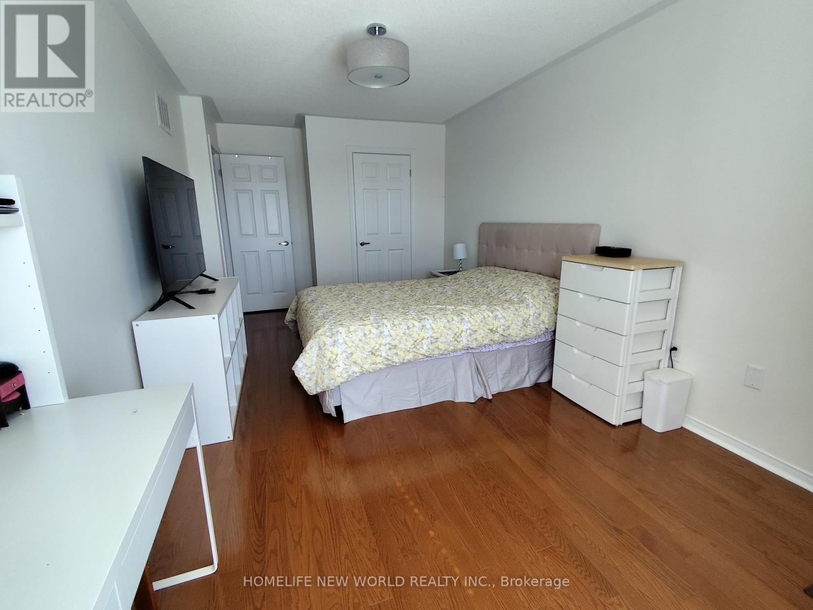 10339 WOODBINE AVENUE Image 11