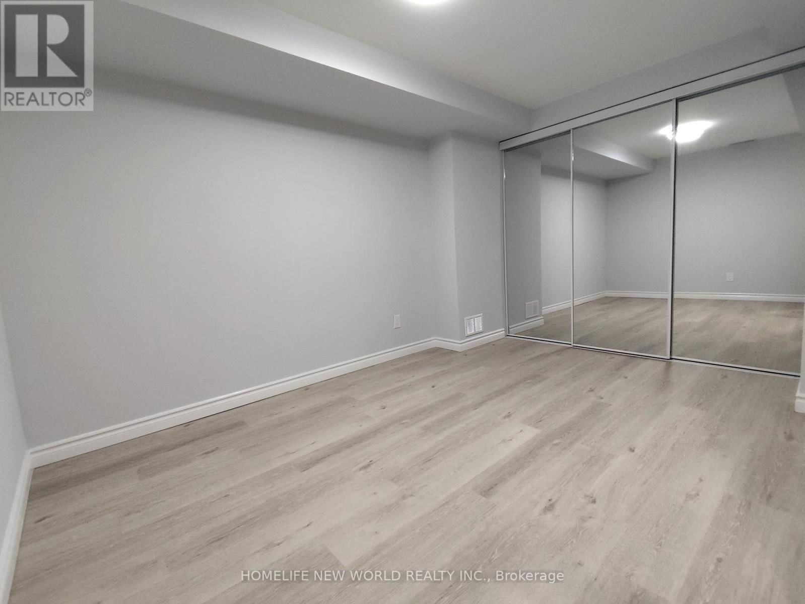 10339 WOODBINE AVENUE Image 15