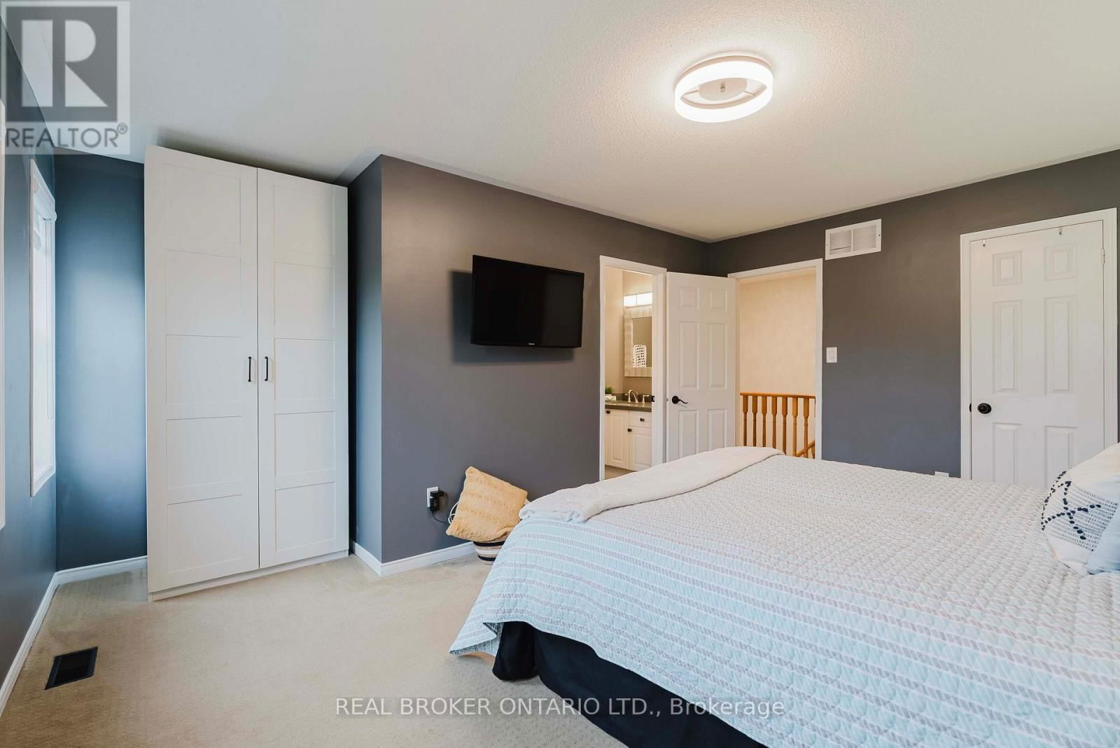 16 JACK ASHTON AVENUE Image 21