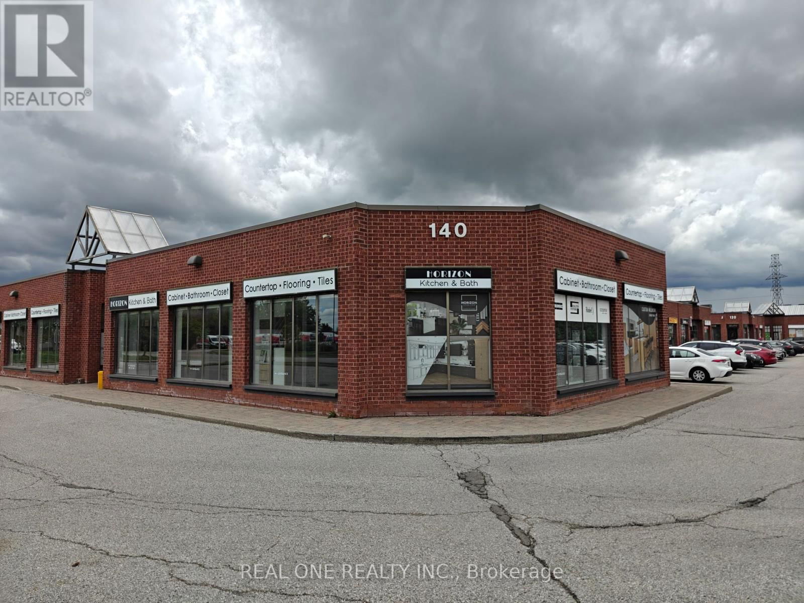 8 & 9 - 140 MULOCK DRIVE Image 1