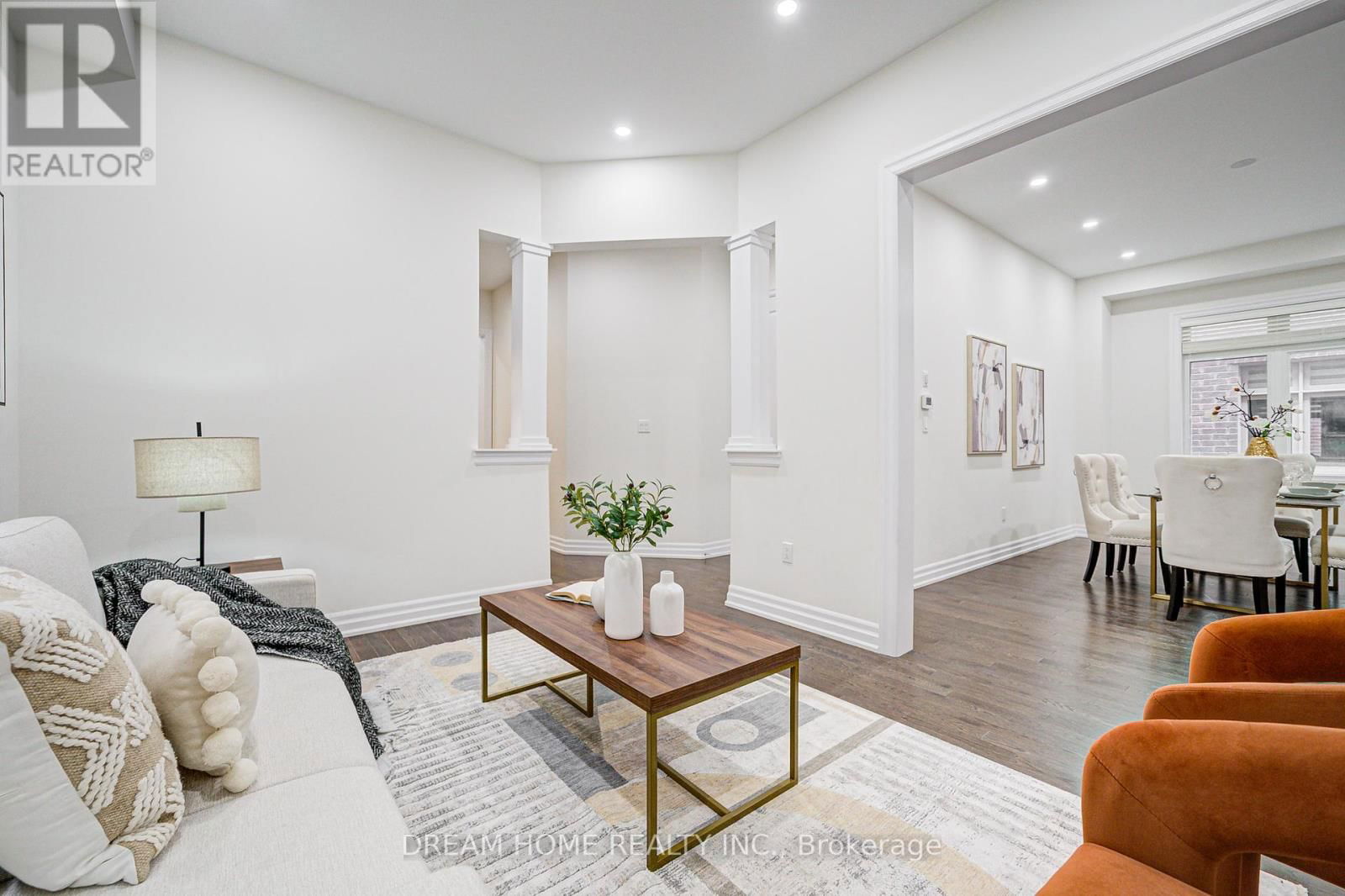 113 BOTELHO CIRCLE Image 10