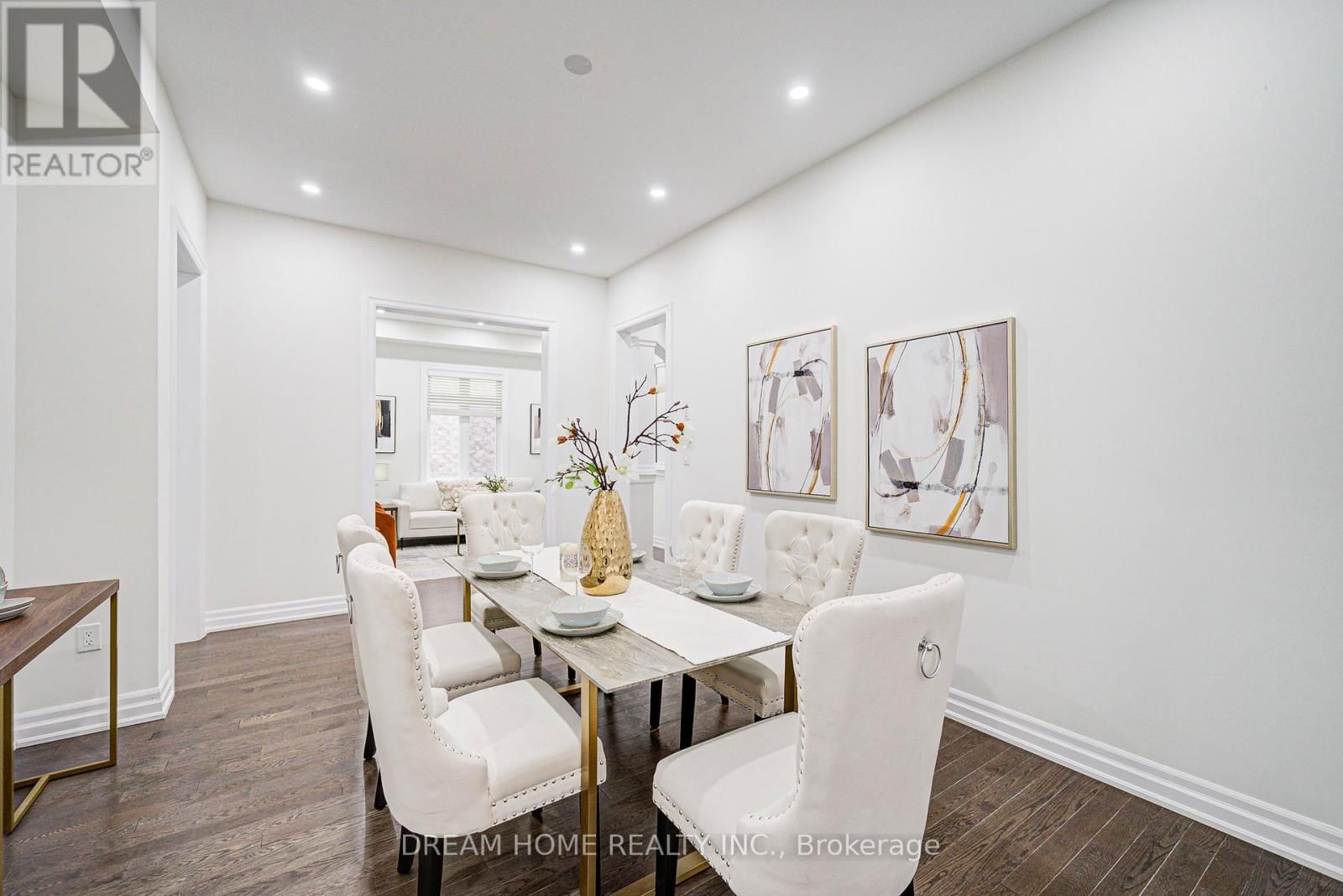 113 BOTELHO CIRCLE Image 13