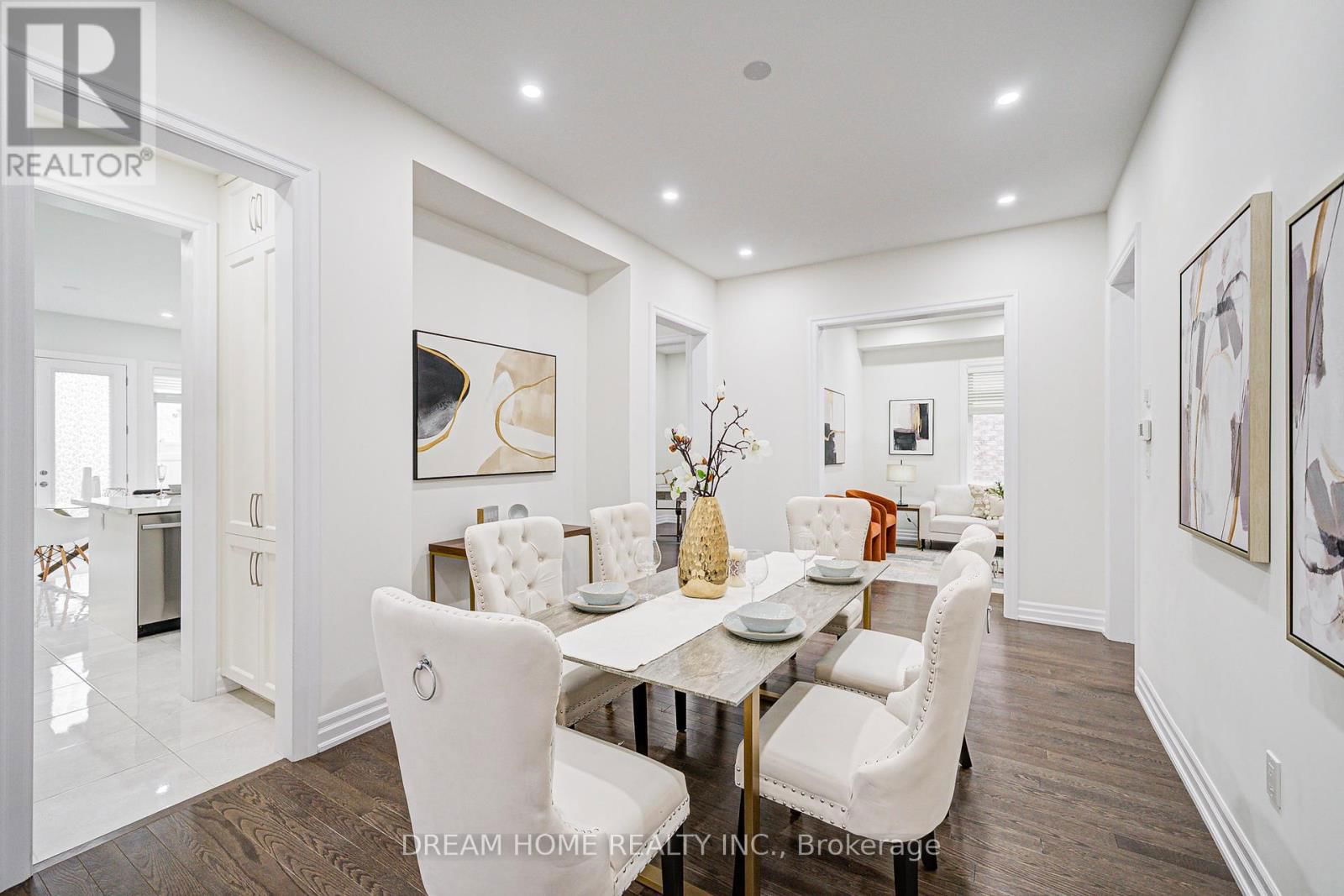 113 BOTELHO CIRCLE Image 14