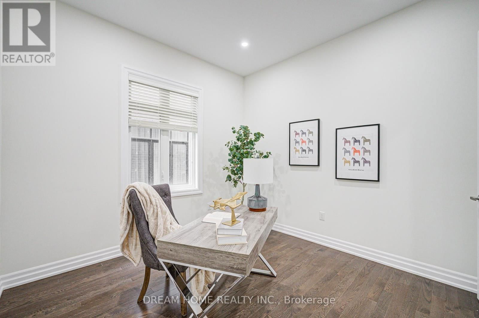 113 BOTELHO CIRCLE Image 16