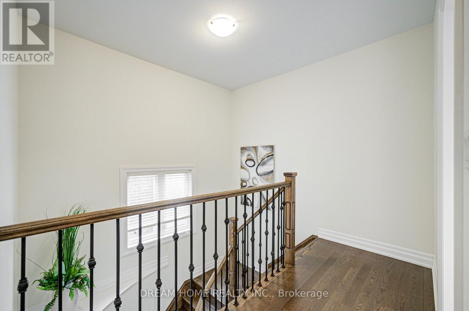 113 BOTELHO CIRCLE Image 31