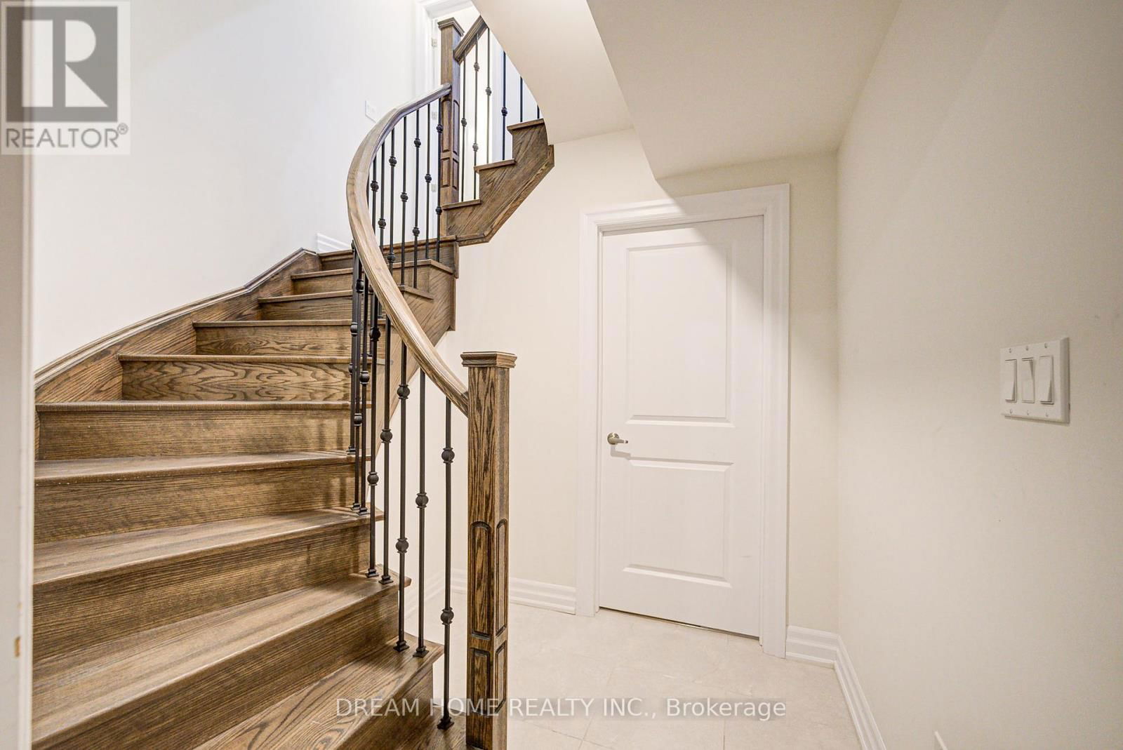 113 BOTELHO CIRCLE Image 48