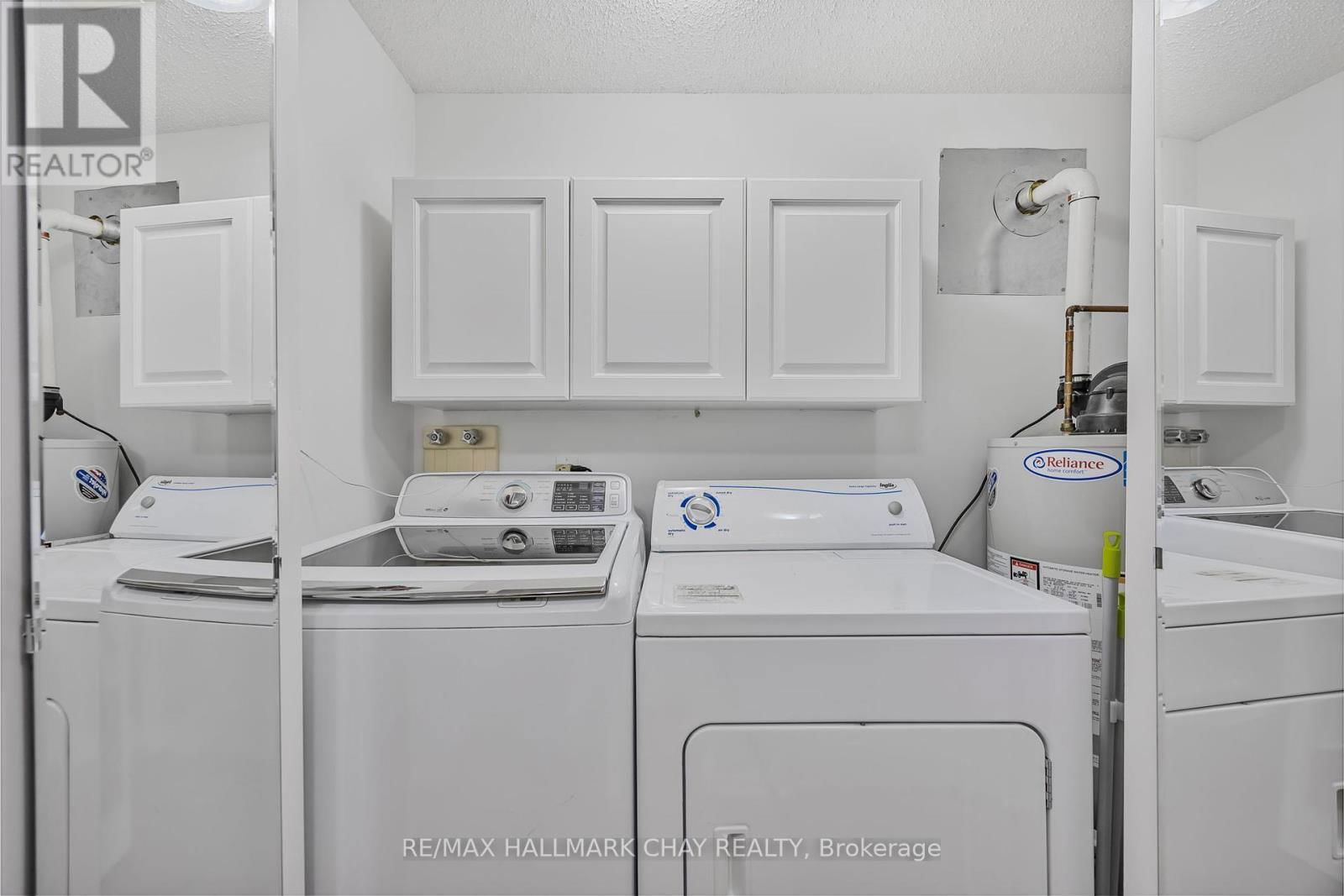3 PINETREE COURT Image 28