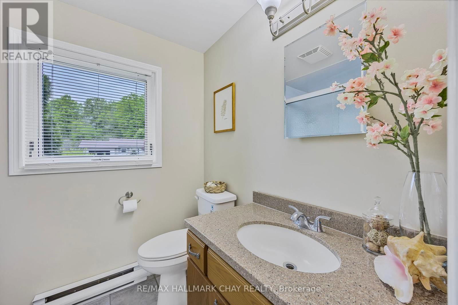 3 PINETREE COURT Image 30