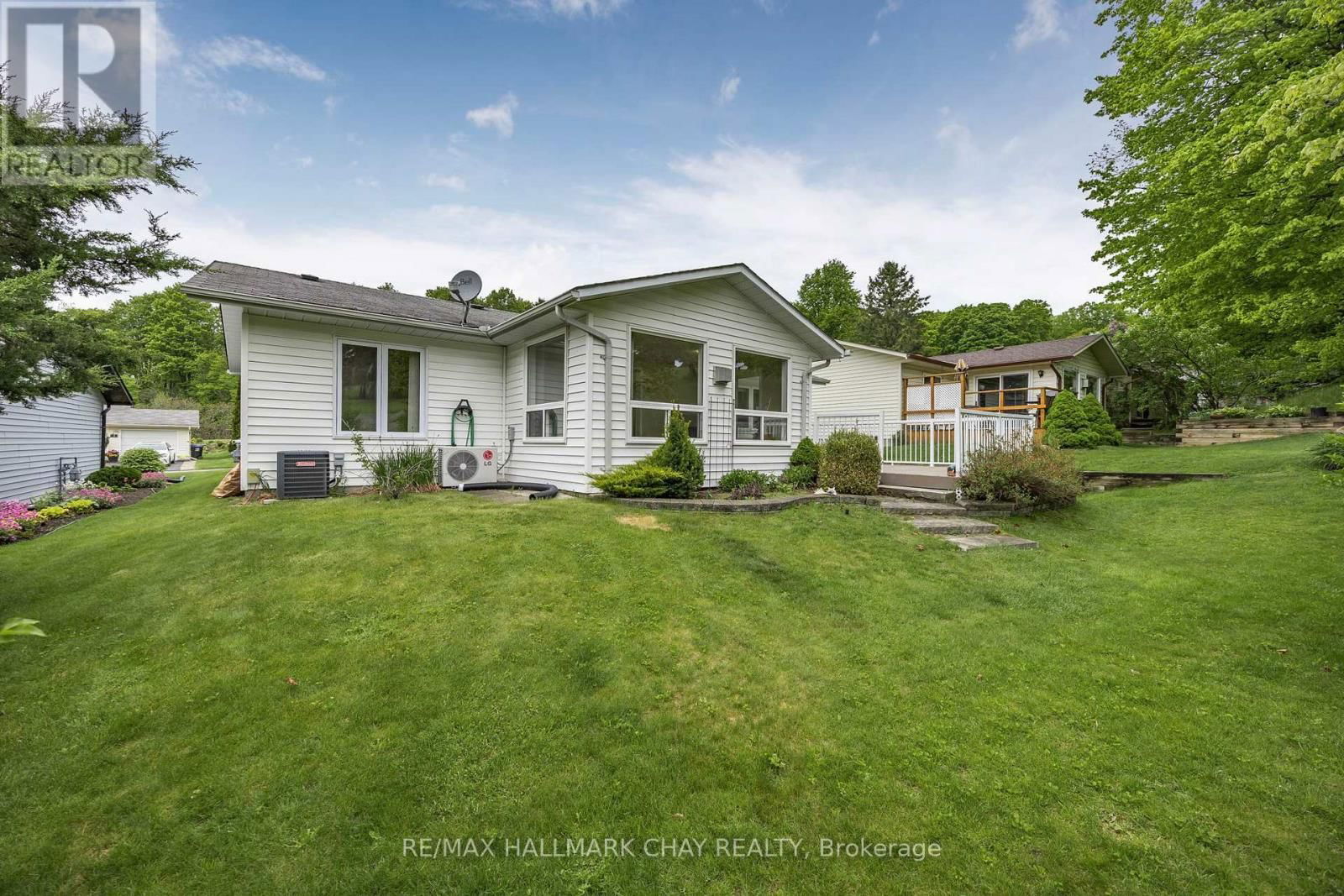 3 PINETREE COURT Image 41