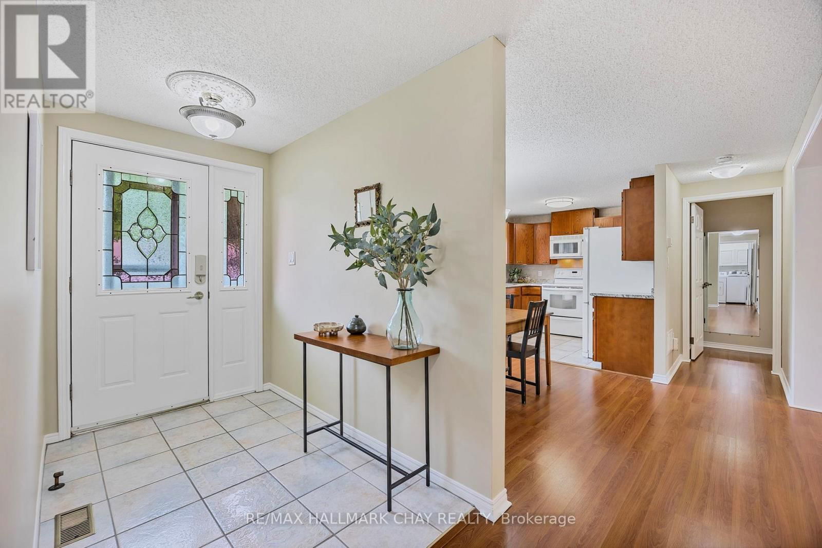 3 PINETREE COURT Image 5