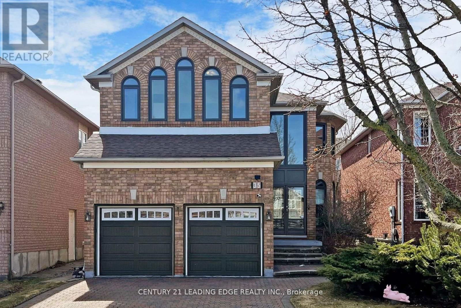 35 FORTUNE CRESCENT Image 1