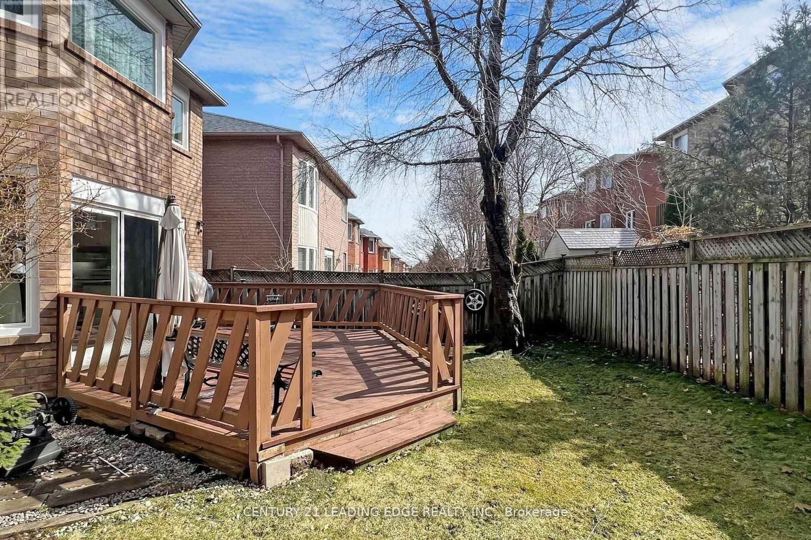 35 FORTUNE CRESCENT Image 46