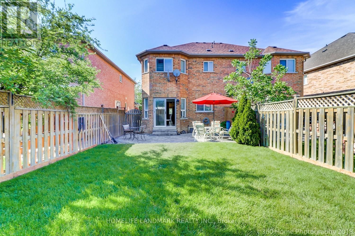 35 DECOROSO DRIVE Image 6