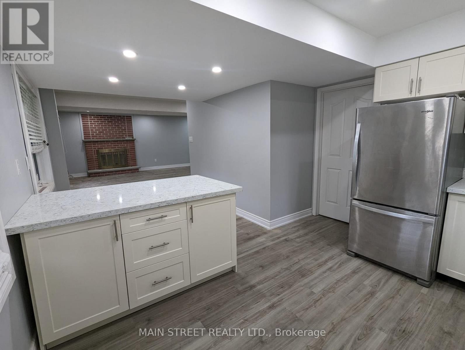Apart - 214 STEGMAN ROAD Image 9