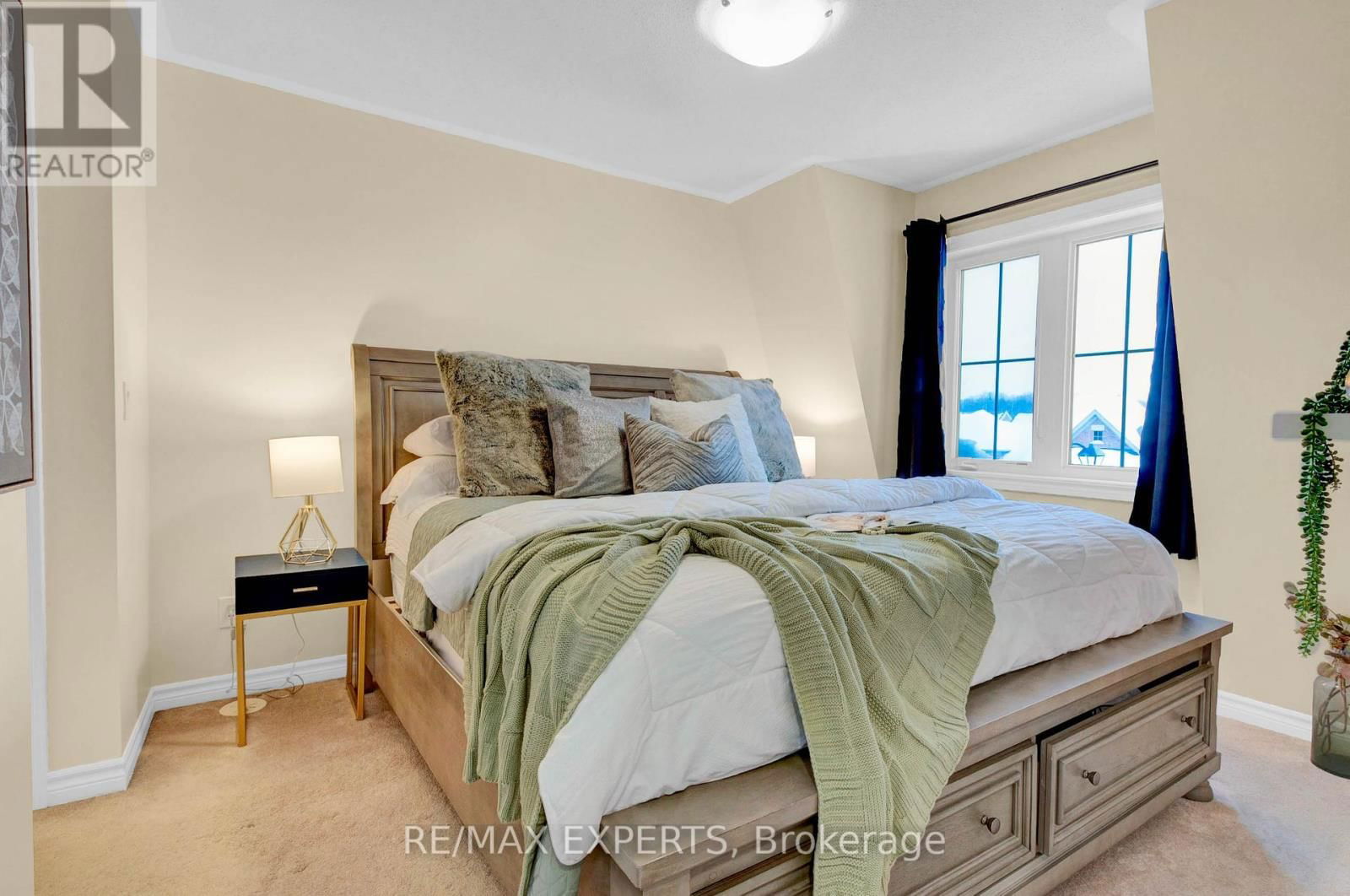 136 ALVIN PEGG DRIVE Image 16
