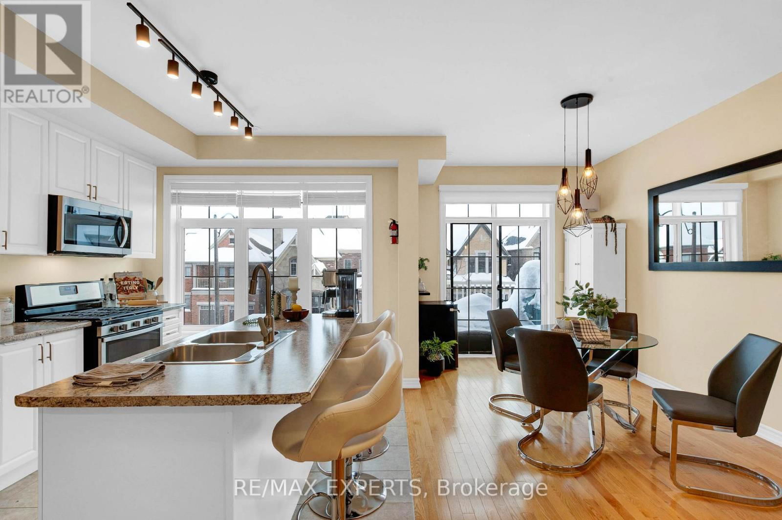 136 ALVIN PEGG DRIVE Image 8