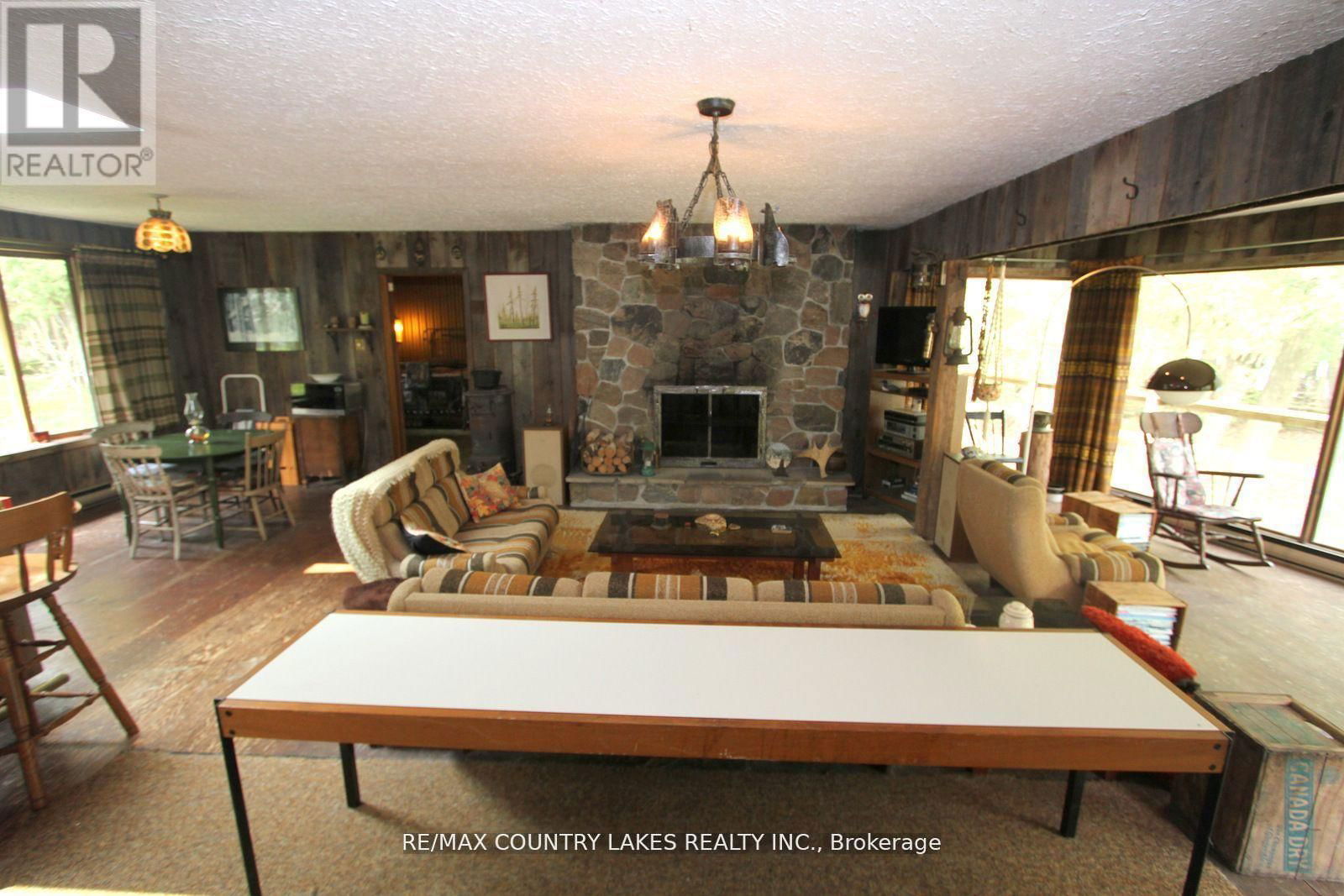 B40440 SHORE ROAD Image 16