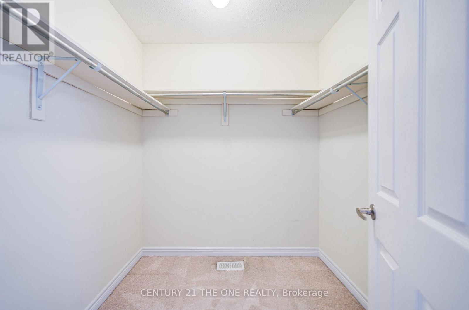143 COLLIN COURT Image 24