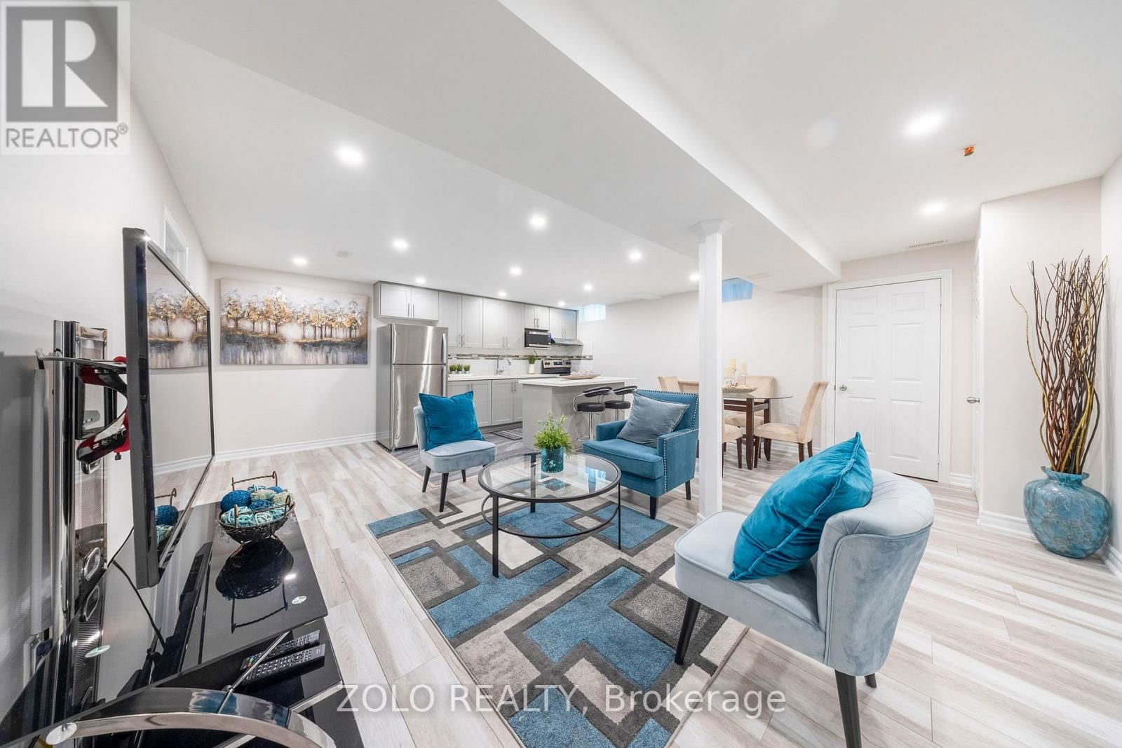 11 JOHN DAVIS GATE Image 32