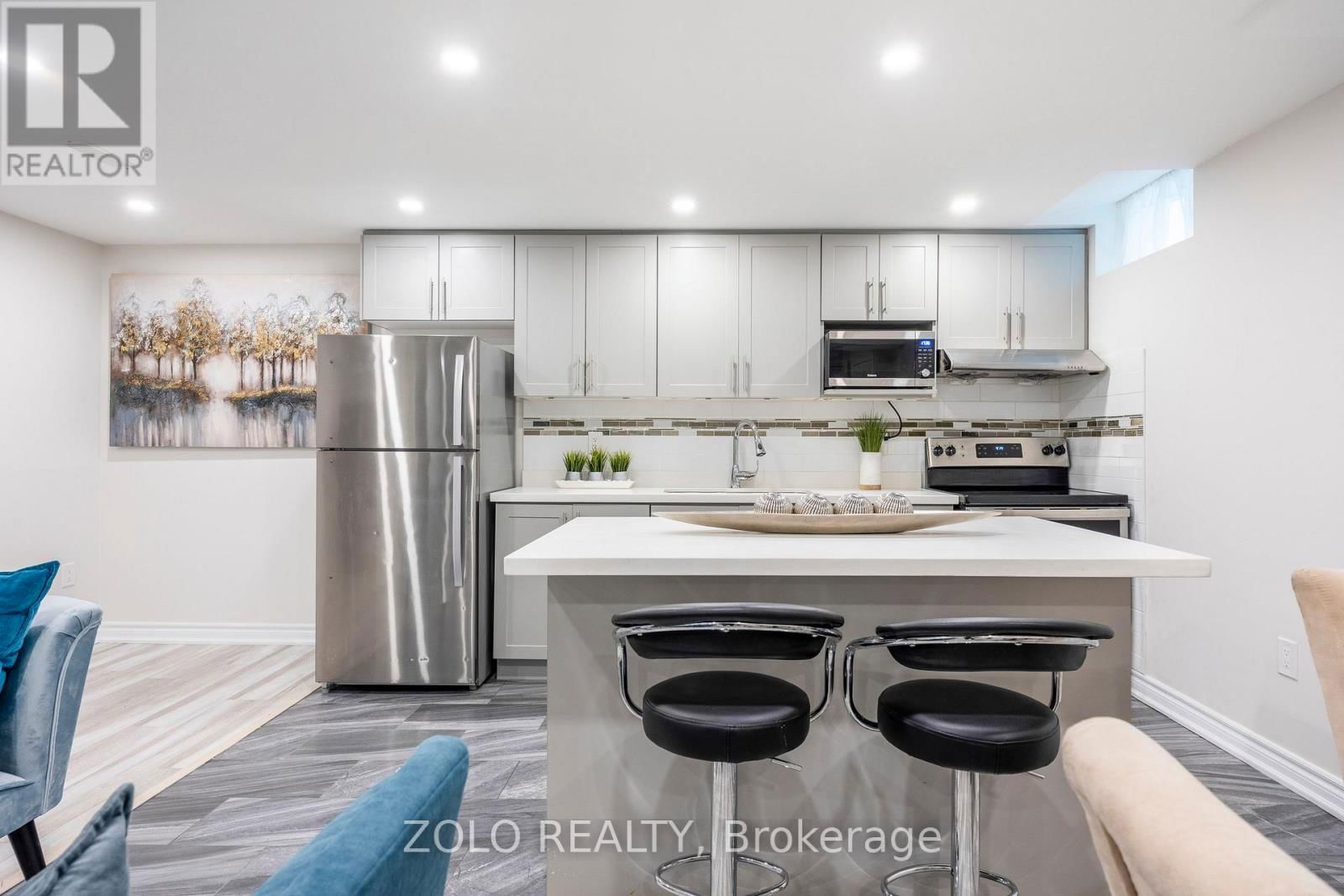 11 JOHN DAVIS GATE Image 33