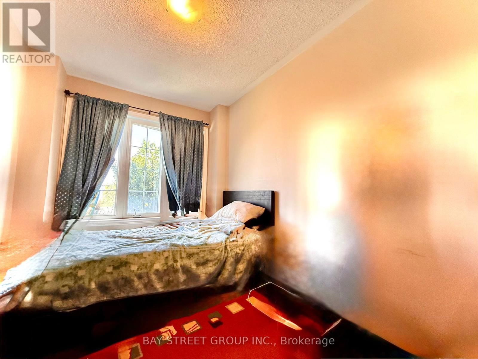 9958 MCCOWAN ROAD Image 3