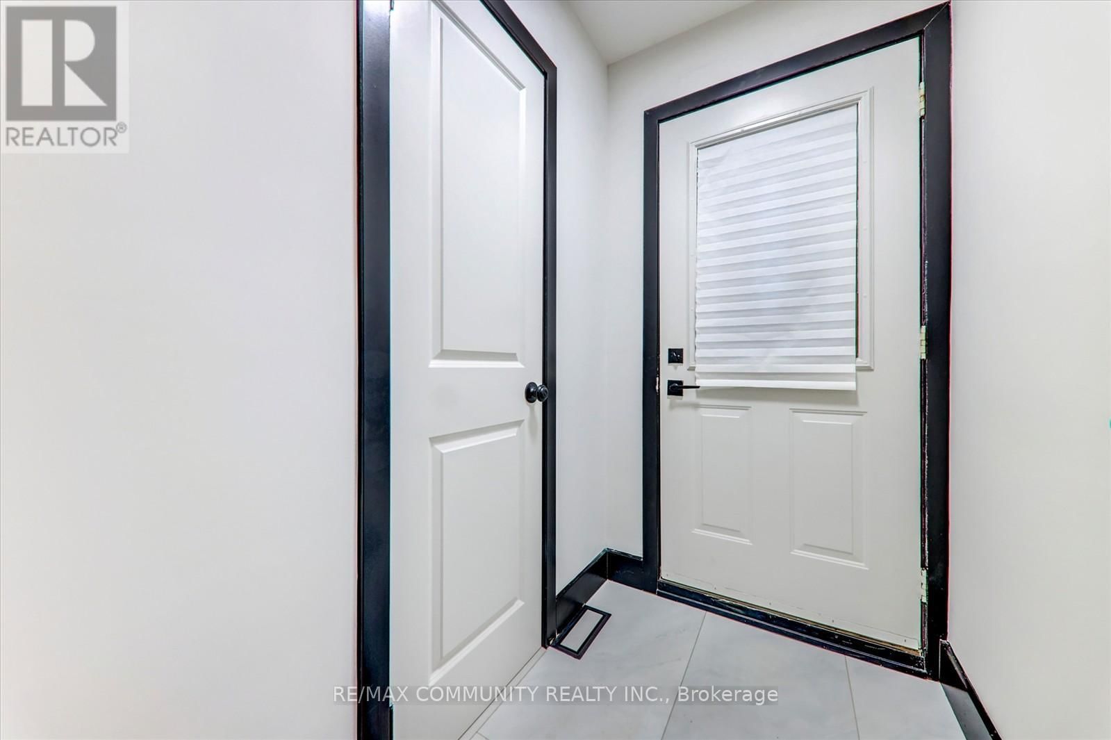 25 GEORGE STREET SOUTH Image 12