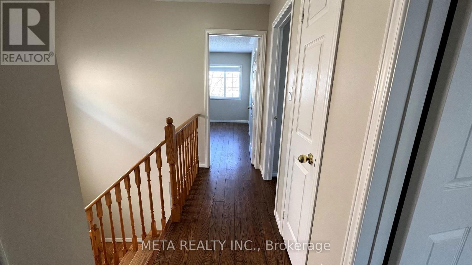 328 MARBLE PLACE Image 17