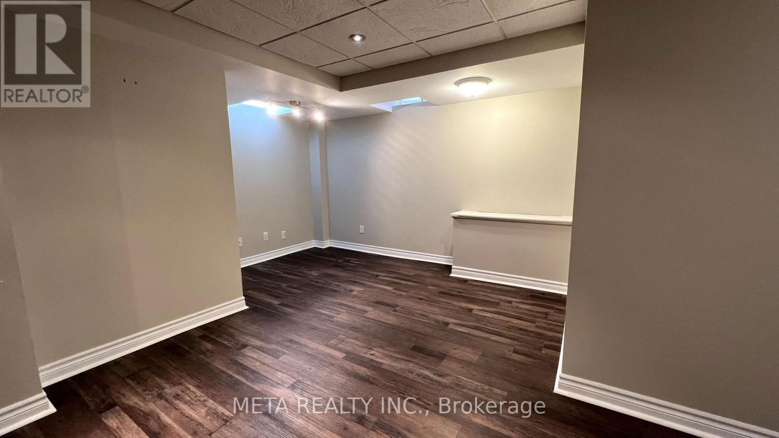 328 MARBLE PLACE Image 22