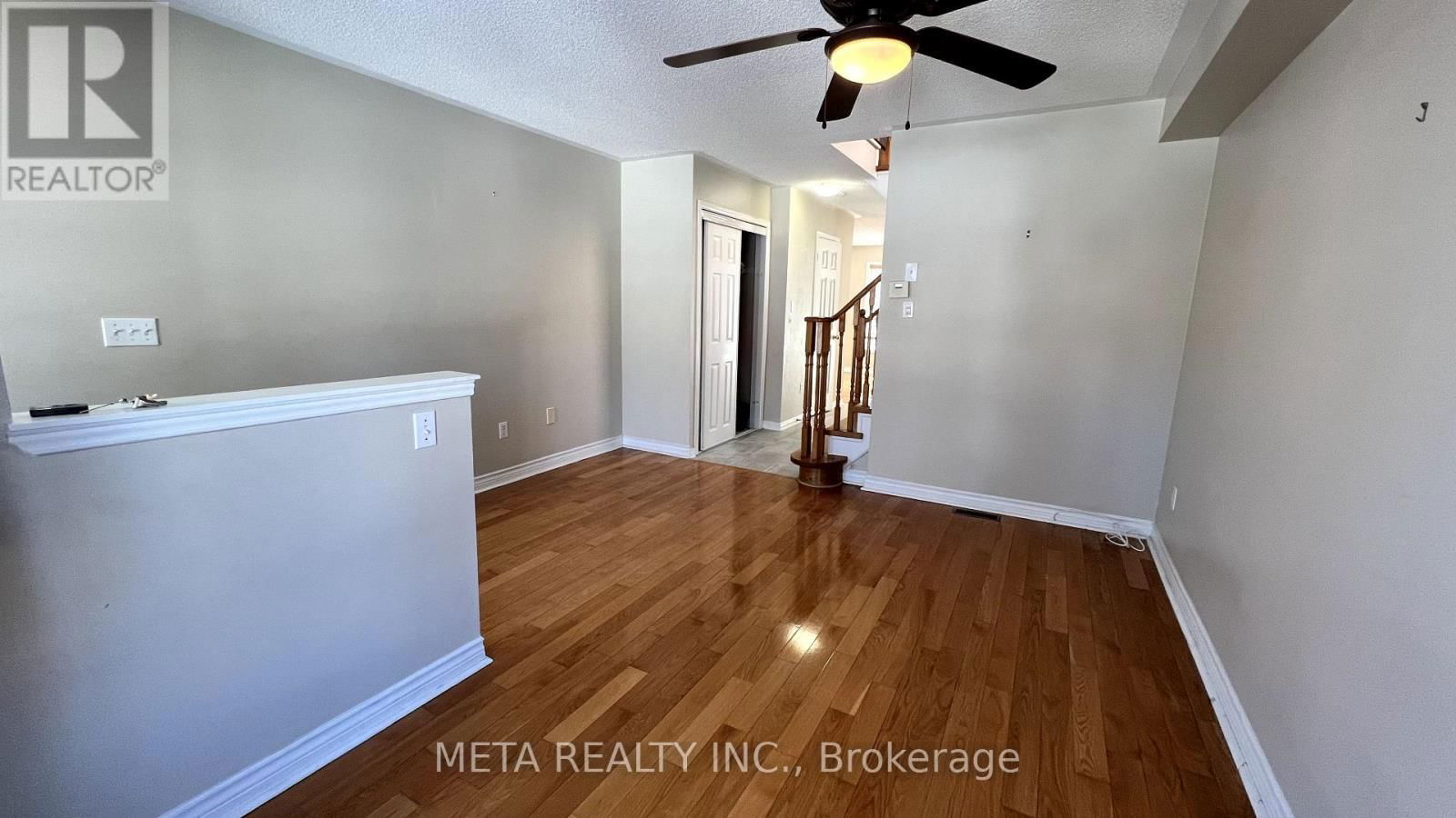 328 MARBLE PLACE Image 3